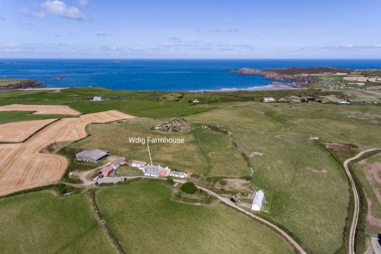 Hôtel Wdig Farmhouse à Saint David's Extérieur photo